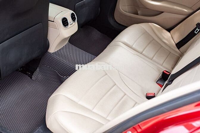 Mercedes-Benz C180 2020 56000 km