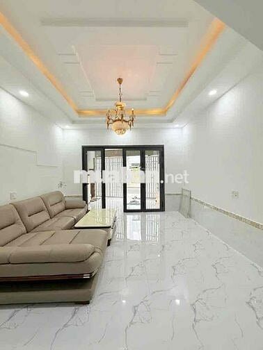 Nhà đẹp Nhà Bè giá 9,8 tỷ khu Vip nhất TT Nhà Bè