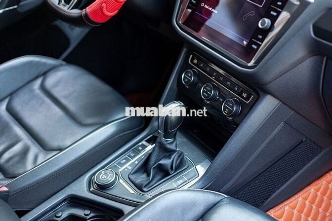 Volkswagen Tiguan Allspace 2018 Đen