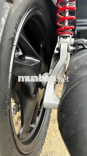 Airblade fi 2018 đen nhám ( hỗ trợ góp )