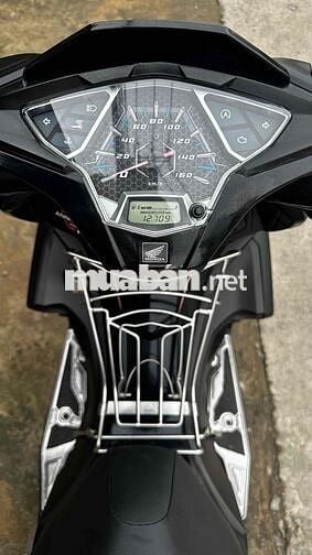 Airblade fi 2018 đen nhám ( hỗ trợ góp )