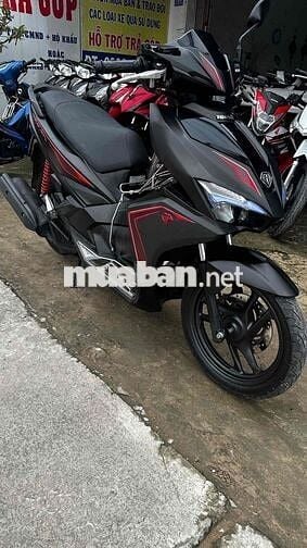 Airblade fi 2018 đen nhám ( hỗ trợ góp )