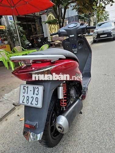 Honda Dylan 150 nhâp