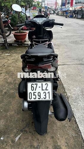 Airblade fi 2018 đen nhám ( hỗ trợ góp )