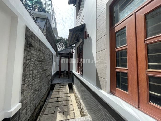 Biệt Thự Khu Tên Lửa dt 270m2, nhà 3 tầng(5PN + 4WC) giá 47tr/tháng