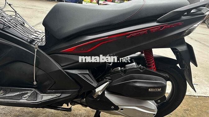 Airblade fi 2018 đen nhám ( hỗ trợ góp )