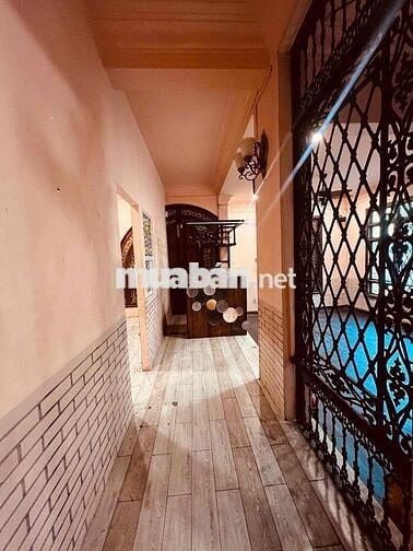 [Đang trống] MẶT BẰNG KINH DOANH Q1 - 150m2 - Nguyễn Thị Minh Khai