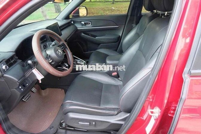 HRV 2022 RS Đỏ-29000 km, Xe lên rất nhiều phụ kien