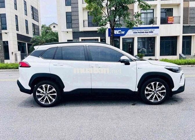 Cho thuê xe Corolla Cross Hev 2024 .12000