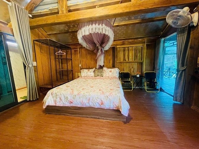 CN homestay, nhà hàng sẵnkinh doanh 3ha bám suối thác cựcđẹp Hòa Bình