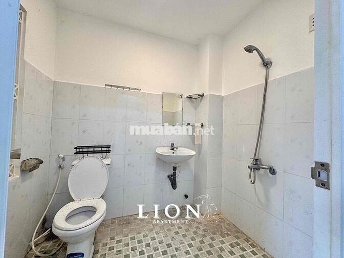 CHO THUÊ PHÒNG TRỌ QUẬN 1 - FULL NỘI THẤT, BAN CÔNG GẦN THẢO CẦM VIÊN