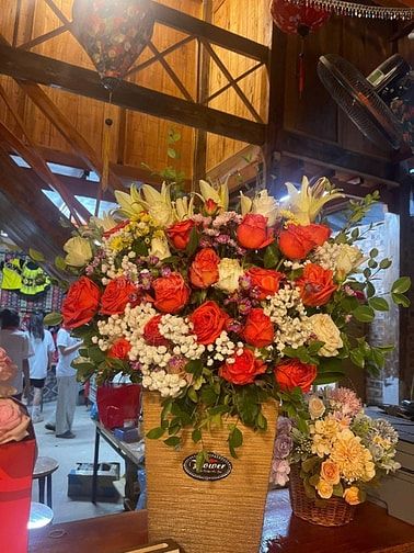 CN homestay, nhà hàng sẵnkinh doanh 3ha bám suối thác cựcđẹp Hòa Bình