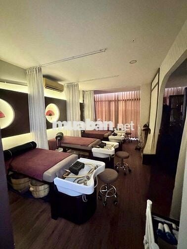 Nhà Mặt Tiền 6M Spa Beauty Q3 - 60tr