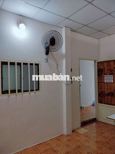 PHÒNG TRỌ GIÁ RẺ GẦN CẦU RẠCH ÔNG