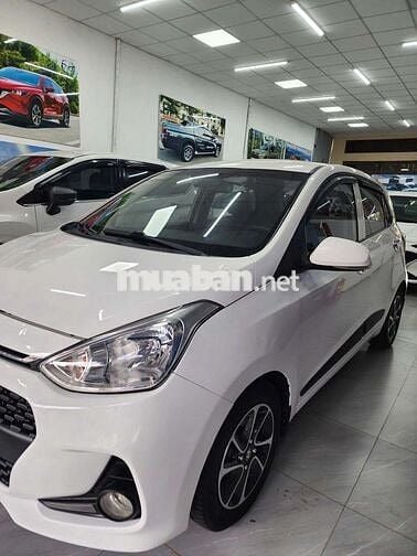 HUYNDAI I10 2018 Grand 1.2 MT - 80000 km