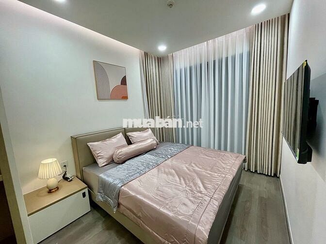 Cho thuê căn hộ Centery 3pn3wc, 121m2 chỉ với 22tr/tháng, full NT