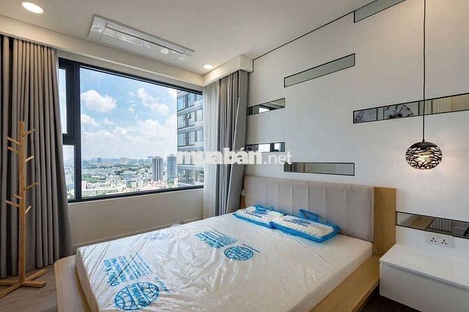 Chính Chủ Cần Bán Gấp CH 3PN, 2WC, Full Nội Thất, Tại KingDom 101, Q10