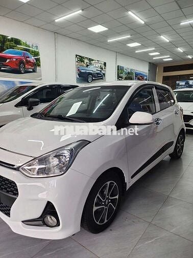 HUYNDAI I10 2018 Grand 1.2 MT - 80000 km