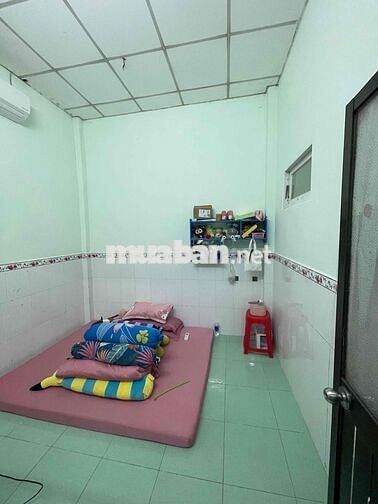 kẹt tiền cần bán căn nhà 4x10 1 trện 1 lầu