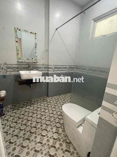 Nhà đẹp 2lầu 4pn Xuân Thới đông Hóc Môn