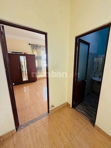 Bán nhà đường số 385 Lê Văn Việt , Quận 9 _ 4PN , Hướng Đông Nam