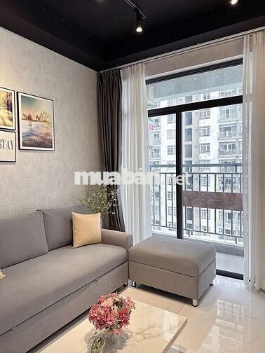 Cho thuê căn hộ cao cấp Central Premium 854 Tạ Quang Bửu, Q8.