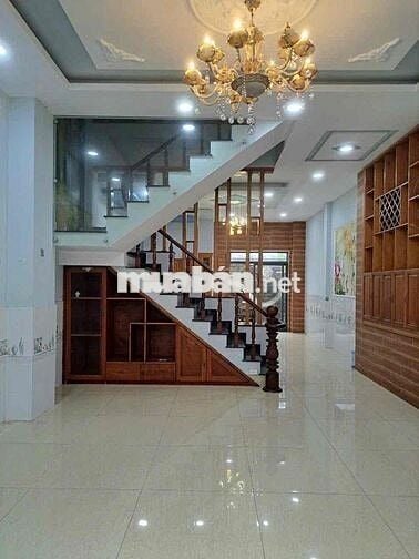 Nhà đẹp 2lầu 4pn Xuân Thới đông Hóc Môn