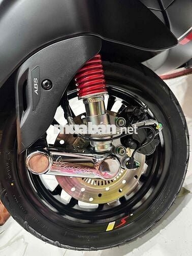 Vespa Sprint S125 iget Abs 2023 trùm mền