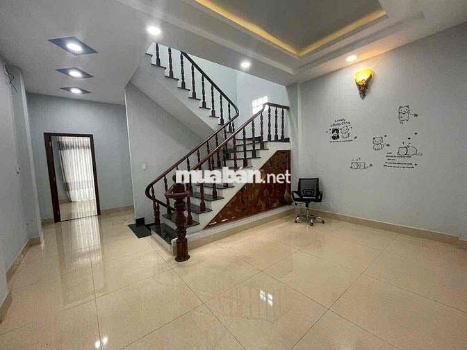 Nhà đẹp 2lầu 4pn Xuân Thới đông Hóc Môn