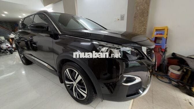 Peugeot 5008 2020 Allure 1.6 AT - 48000 km