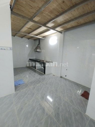 Cho thuê nhà 1 trệt 1 lửng mặt tiền đường số 7 Tam Phú Thủ Đức