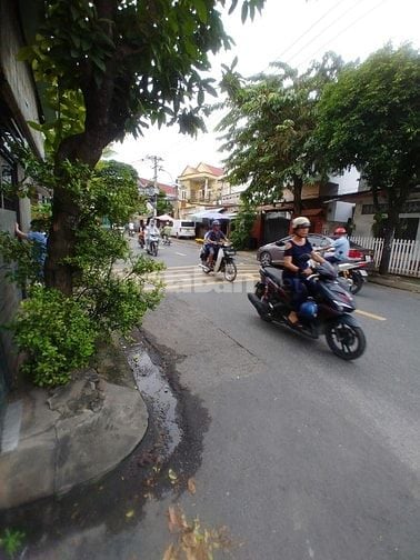 Cho thuê nhà 1 trệt 1 lửng mặt tiền đường số 7 Tam Phú Thủ Đức