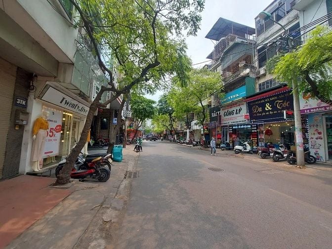 BÁN NHÀ MẶT PHỐ HOÀNG VĂN THÁI – THANH XUÂN. DT: 80M². GIÁ 24 TỶ