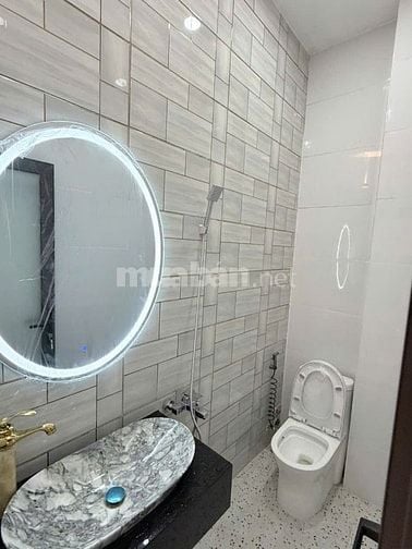 Nhà đẹp mới xây đường Bà Hom, Quận 6 (4x15m) Trệt 3 lầu, sân thượng