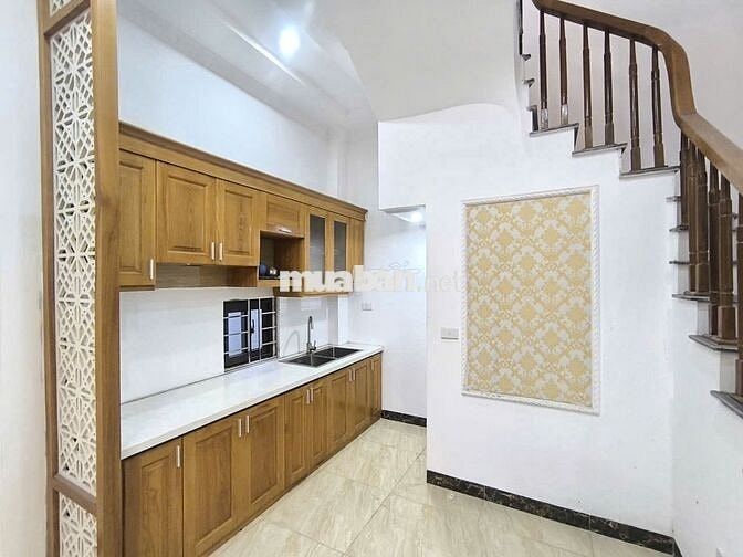 CẦN BÁN NHÀ THẠCH BÀN LONG BIÊN HÀ NỘI