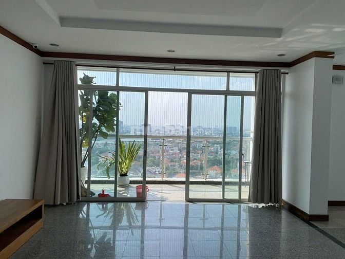 Bán chung cư Hoàng Anh Riverview