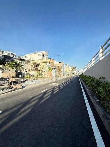 Đất 2 mặt tiền Trần Văn Hoàng nối dài, Tân Bình, đường vào nhà Ga T3