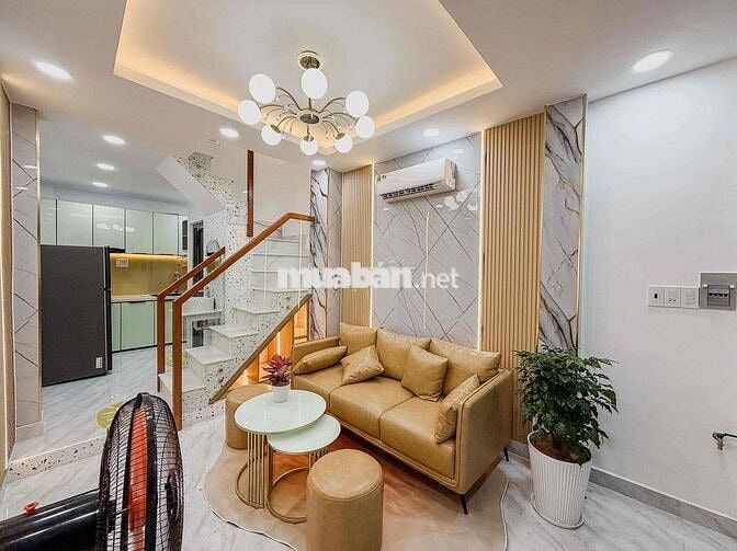 KINH ĐÔ THỜI TRANG - TRẦN QUANG DIỆU QUẬN 3 - 3 CĂN RA MẶT TIỀN