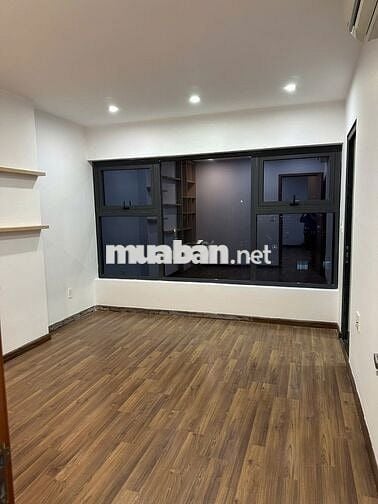 Vào luôn CH Mỹ Đình Plaza 2 80m2 2PN đồ cơ bản nhà đẹp chỉ 12,5tr/th