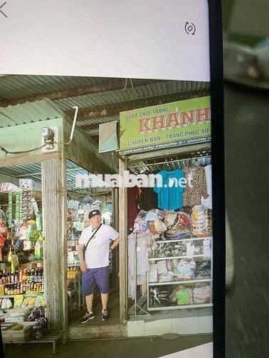 SANG LẠI SẠP QUẦN ÁO 3 MẶT TIỀN TRUNG TÂM VĨNH LONG