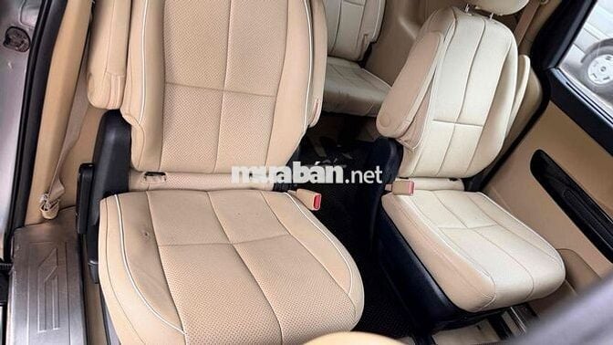 Kia Sedona 2017 2.2L DATH - 87000 km