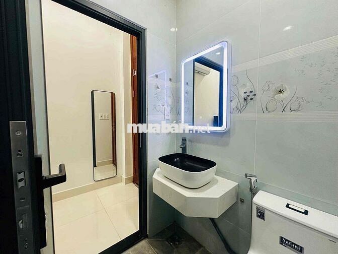 CĂN HỘ SIÊU THOÁNG FULL NỘI THẤT BANCOL NGAY GIỮA BTHANH PNHUAN TBINH