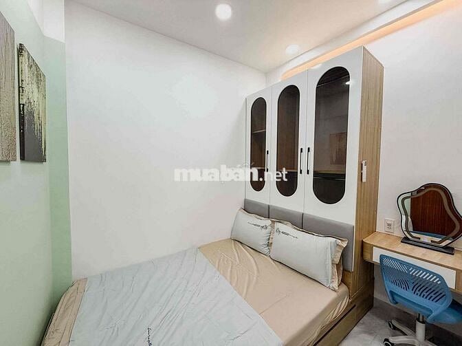 KINH ĐÔ THỜI TRANG - TRẦN QUANG DIỆU QUẬN 3 - 3 CĂN RA MẶT TIỀN