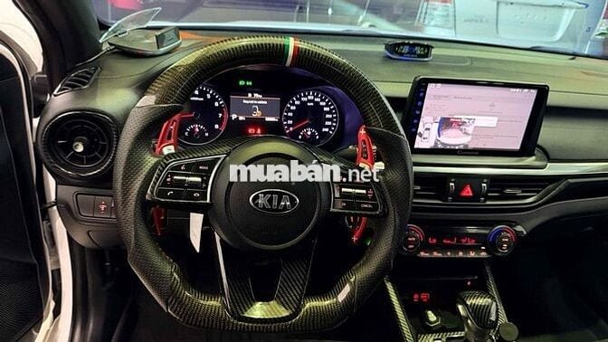 Kia Cerato 2019 2.0 AT Premium - 65000 km