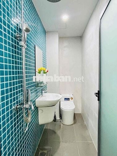 STUDIO MỚI CỬA SỔ BANCOL SIÊU THOÁNG ĐI BỘ QUA ĐH NGUYỄN TẤT THÀNH