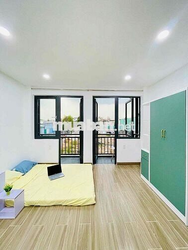 STUDIO MỚI CỬA SỔ BANCOL SIÊU THOÁNG ĐI BỘ QUA ĐH NGUYỄN TẤT THÀNH