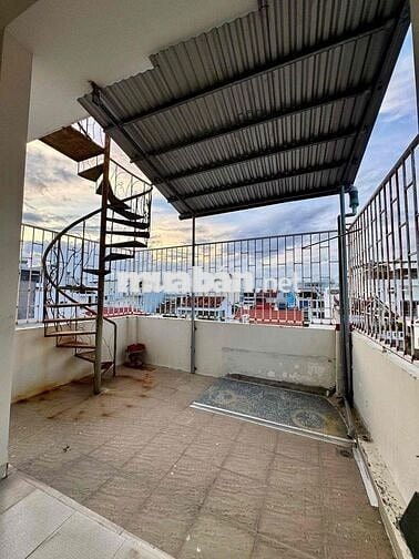 Bán Nhà 5 Tầng Trần Bình Trọng Nha Trang Hướng Đông Nam