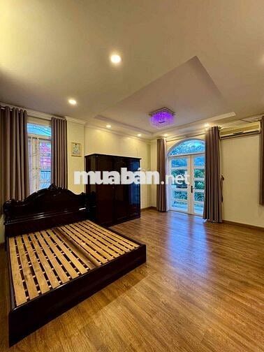 Bán Nhà 5 Tầng Trần Bình Trọng Nha Trang Hướng Đông Nam