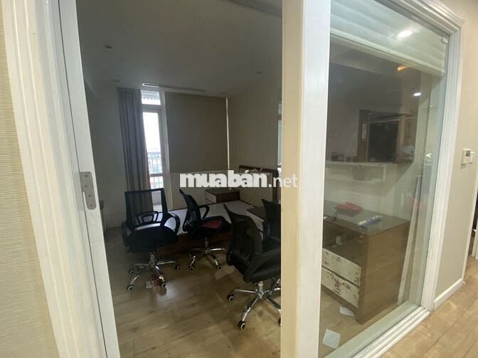 Vào luôn CH 3PN 2WC 147m2 ở MD Complex - Mỹ Đình đồ cơ bản giá 16tr/th