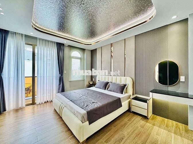 430/6 nguyễn thị thập q7.dt.4x18m 2 lầu 3 phòng